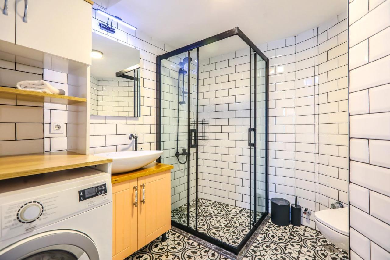 Апартаменти Vibrant Flat 500 M To Uskudar Ferry Station Стамбул Екстер'єр фото