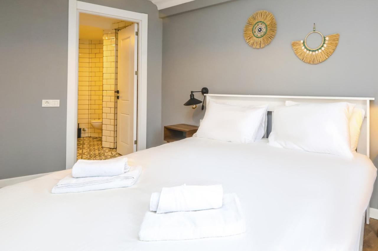 Апартаменти Vibrant Flat 500 M To Uskudar Ferry Station Стамбул Екстер'єр фото